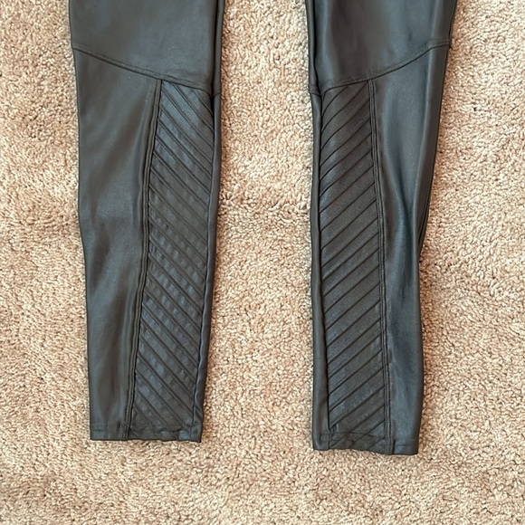 Spanx Faux Leather Moto Leggings - Picture 4 of 7